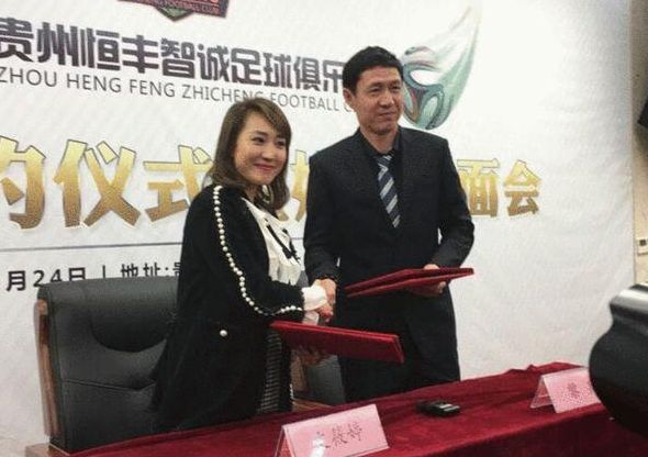 嗯啊h客厅hh乖女h出轨
